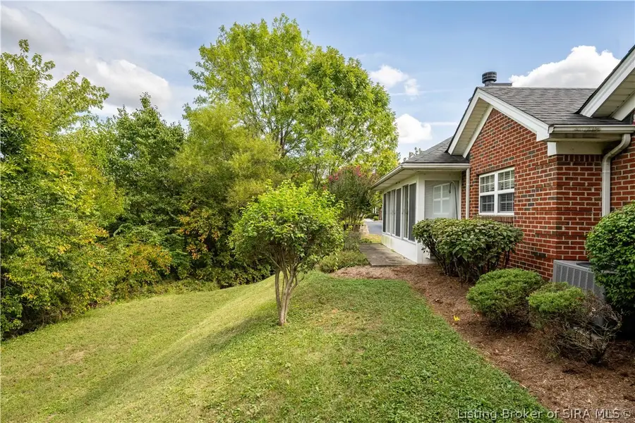 3541 Stonecreek Circle #D, Jeffersonville, IN 47130 - #3