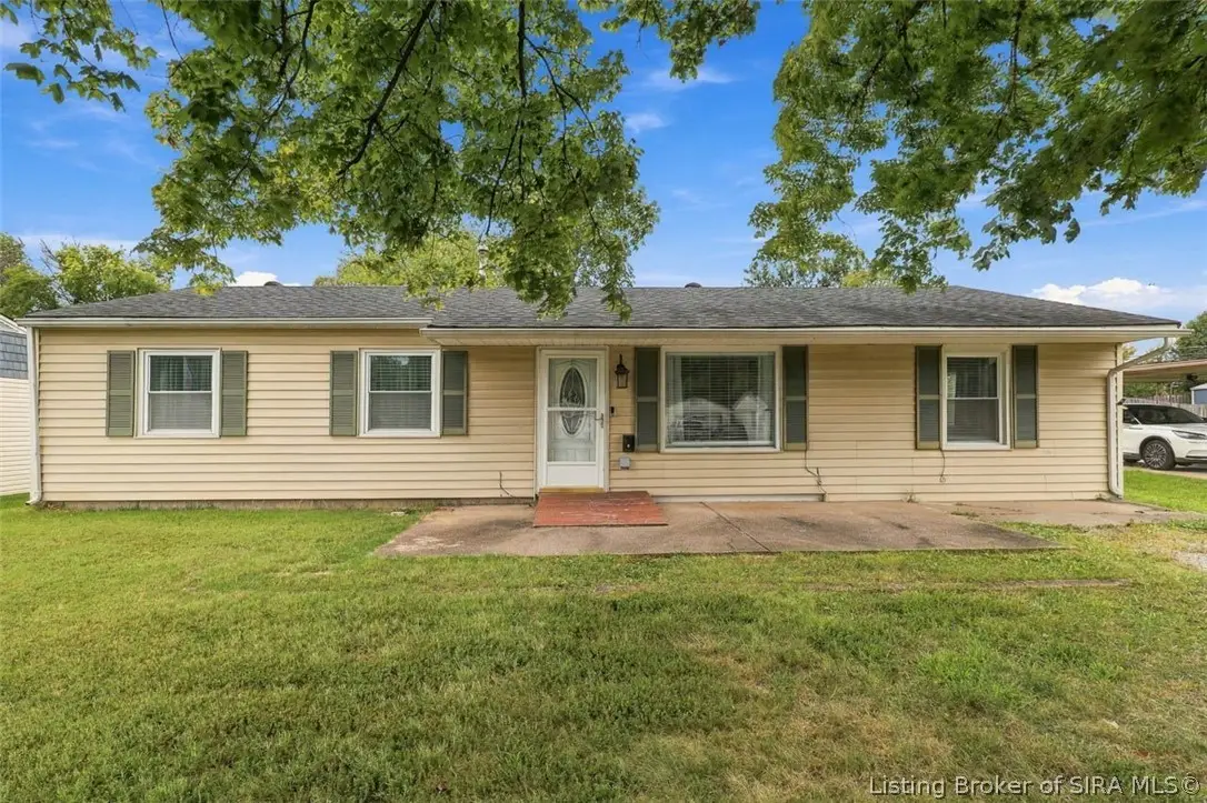 3105 Beacon Drive, New Albany, IN 47150 - #1