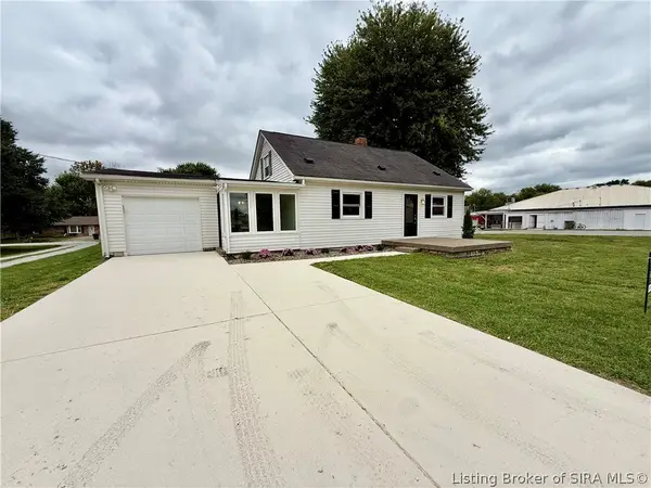 210 Mitchell Street, Henryville, IN 47126