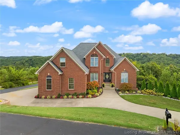 1011 Canyon Road, New Albany, IN 47150