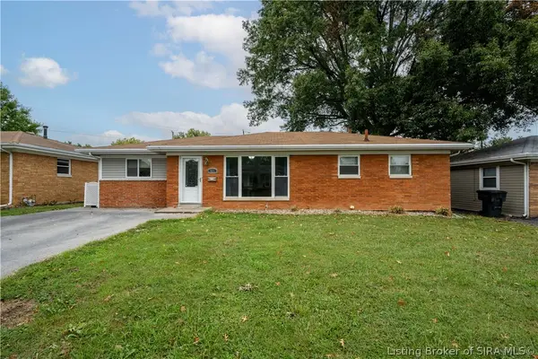 411 Wedgewood Drive, New Albany, IN 47150