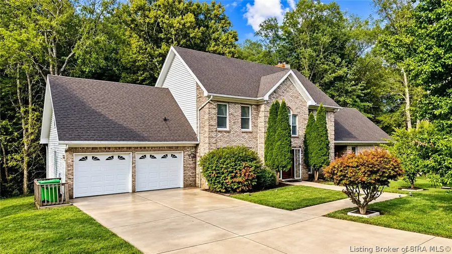 5315 Old Vincennes Road, Floyds Knobs, IN 47119 - #2