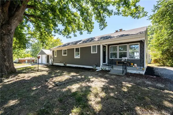 2312 Frederick, New Albany, IN 47150