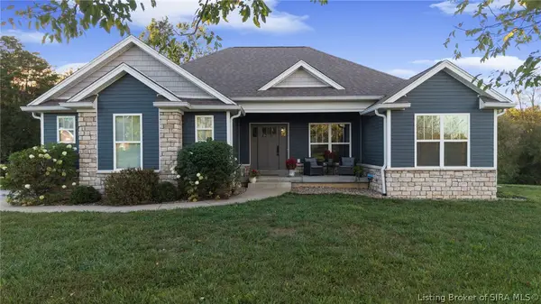 4524 W Buffalo Trace, Scottsburg, IN 47170