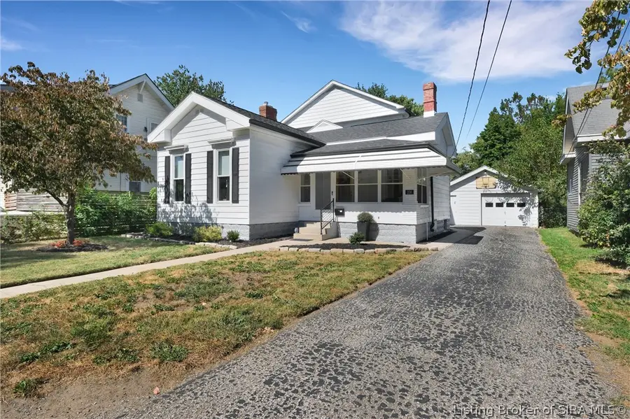 208 E Park Place, Jeffersonville, IN 47130 - #2