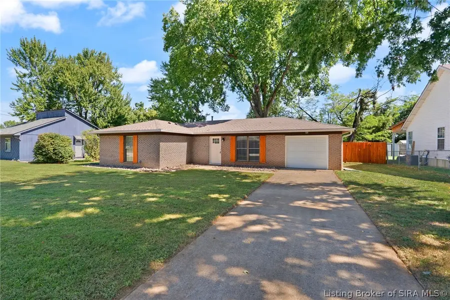 1612 National Avenue, Jeffersonville, IN 47130 - #3