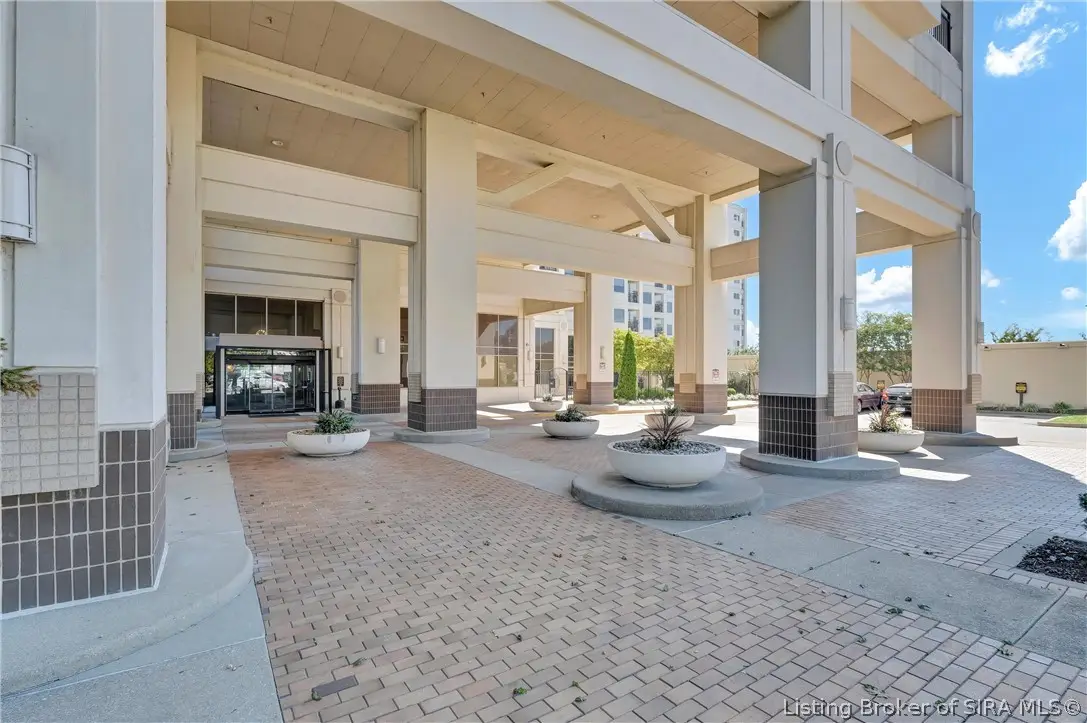 1 Riverpointe Plaza #701, Jeffersonville, IN 47130 - #1