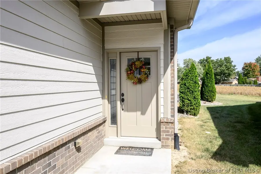 3219 Blackiston Boulevard, New Albany, IN 47150 - #3