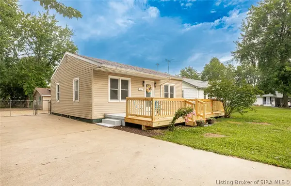 180 Park Drive, Scottsburg, IN 47170