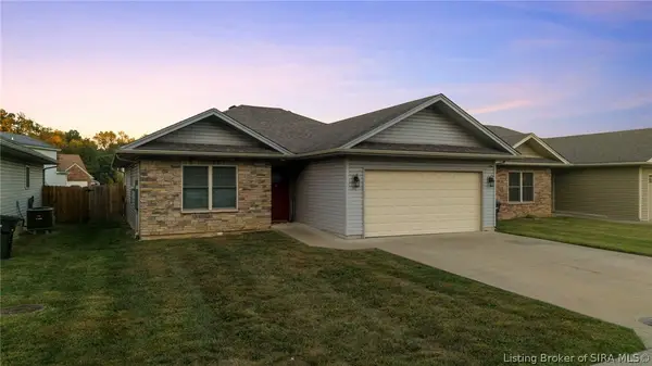 2211 Woodland Drive, Jeffersonville, IN 47130