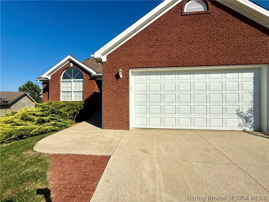 406 Crest Way, Henryville, IN 47126 - #2