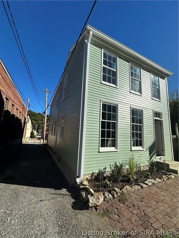 111 E Fourth, Madison, IN 47250