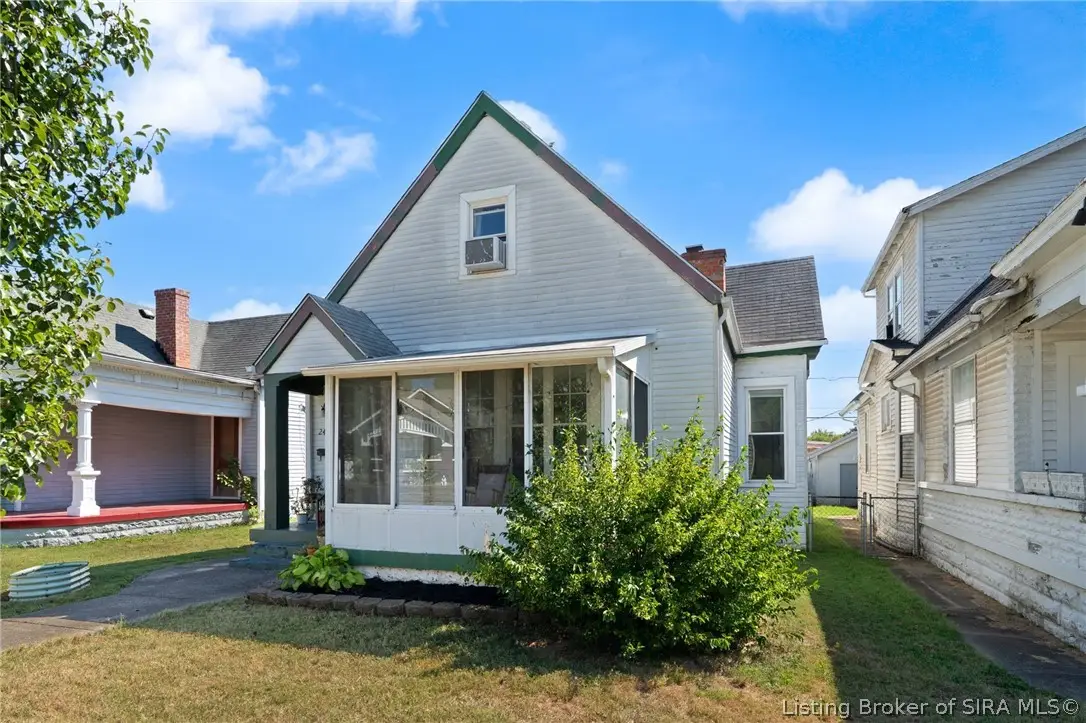 2402 E Market Street, New Albany, IN 47150 - #1
