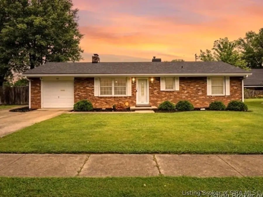 3312 Mellwood Drive, New Albany, IN 47150 - #2