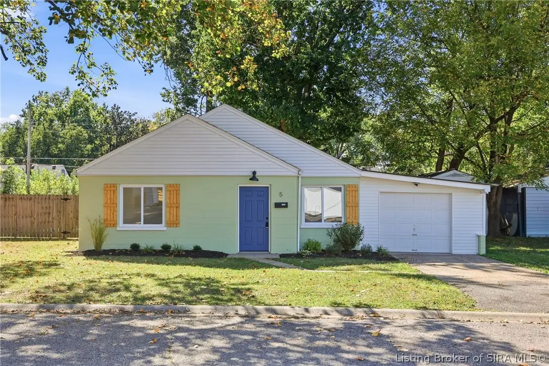 5 Center Street, Jeffersonville, IN 47130 - #1