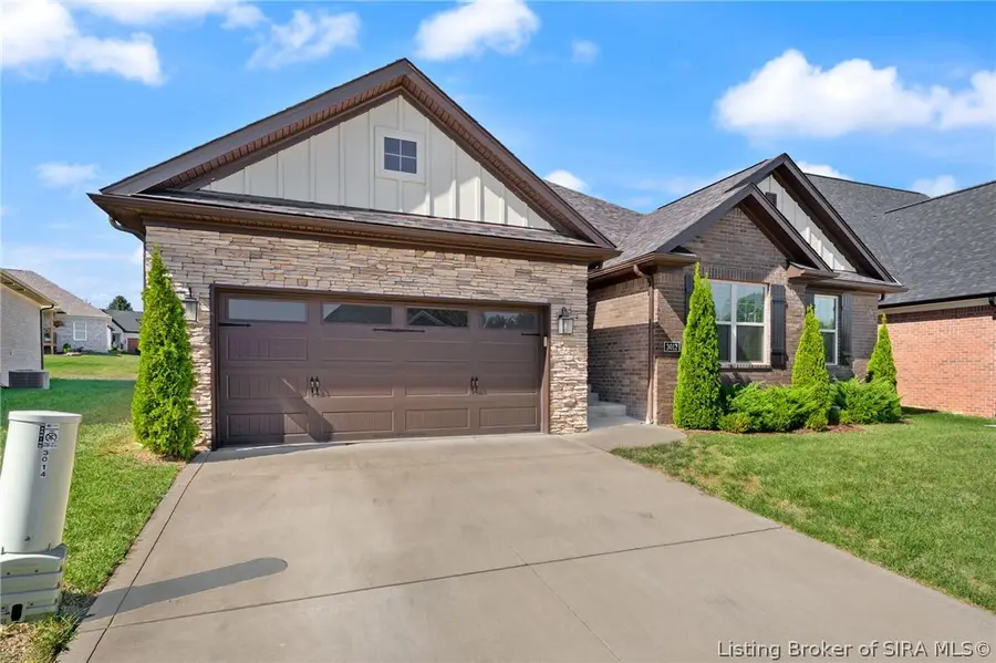3012 Bridlewood Lane, New Albany, IN 47150 - #2