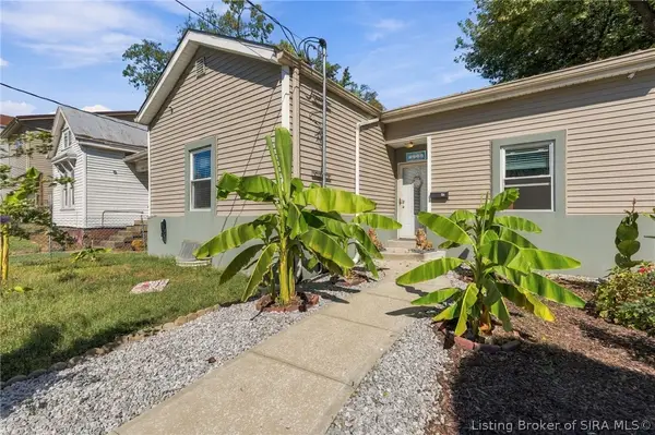 914 Walnut Street, Jeffersonville, IN 47130