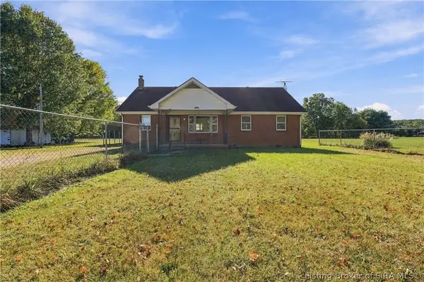 17421 Mountain Grove Road, Henryville, IN 47126