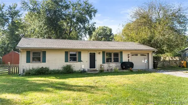 2078 E Gardner Lane, Madison, IN 47250
