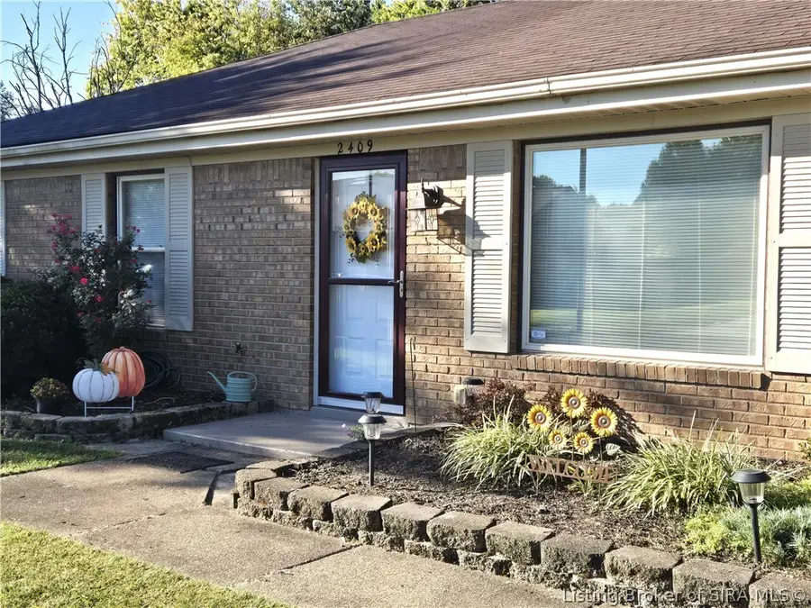 2409 Lombardy Drive, Clarksville, IN 47129 - #3