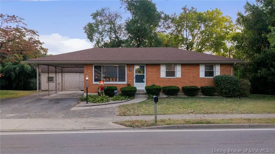 536 E Daisy Lane, New Albany, IN 47150 - #2