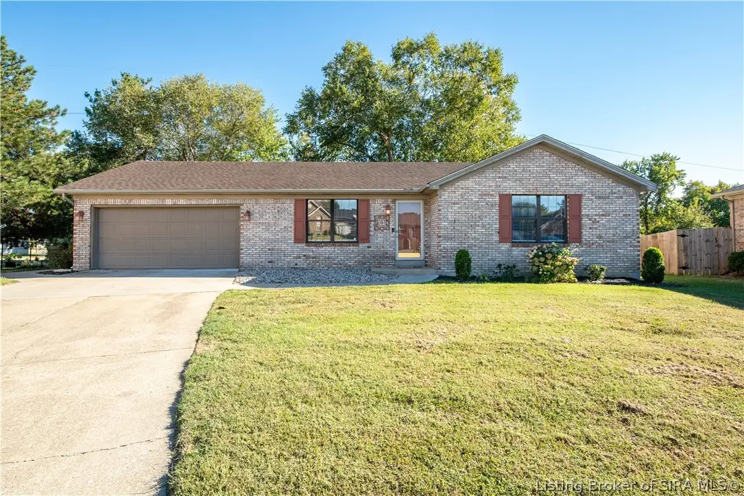 81 Fieldstone Court, New Albany, IN 47150 - #1