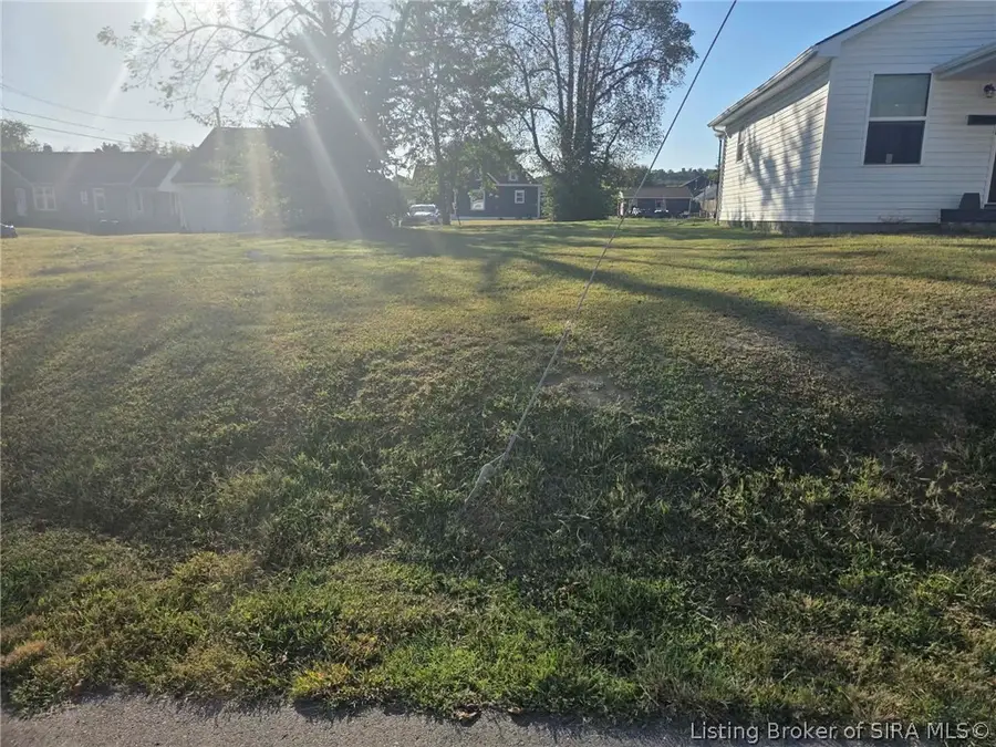 1105 Griffin Street, New Albany, IN 47150 - #3