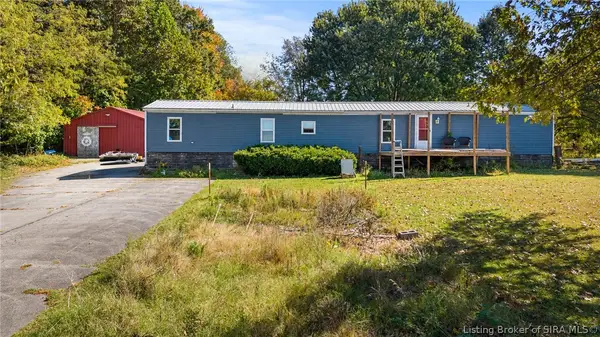 11380 S Old Bear Creek Road, Pekin, IN 47165