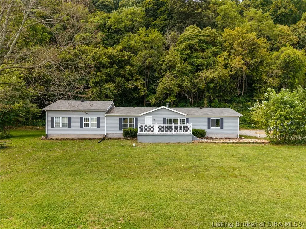 10055 Old Highway 111 Se, Elizabeth, IN 47117 - #1