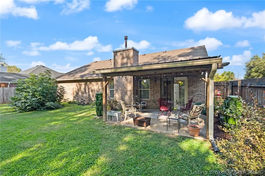 2216 Meadowbrook Way, Jeffersonville, IN 47130 - #2