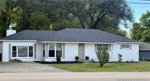 2317 Middle Road, Jeffersonville, IN 47130