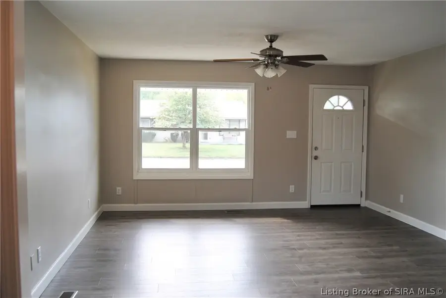 824 Sandra Drive, Jeffersonville, IN 47130 - #3