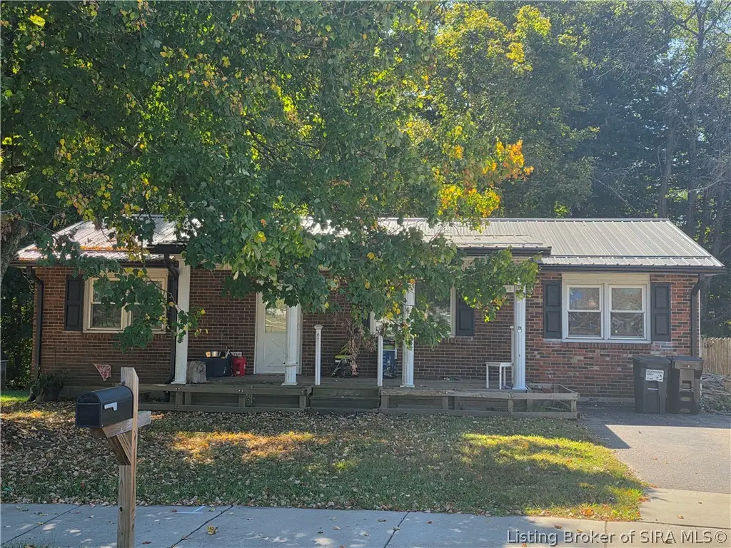 1713 Valley Drive, Madison, IN 47250 - #1