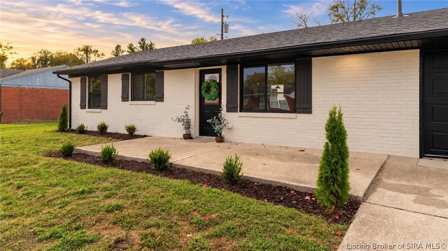647 Spicewood Drive, Clarksville, IN 47129 - #3