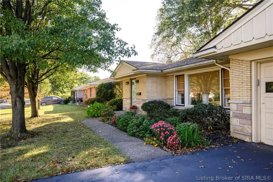 107 Franklin Drive, New Albany, IN 47150 - #2