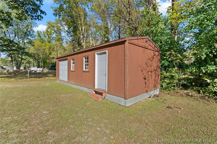 2830 Linda Drive, New Albany, IN 47150 - #3