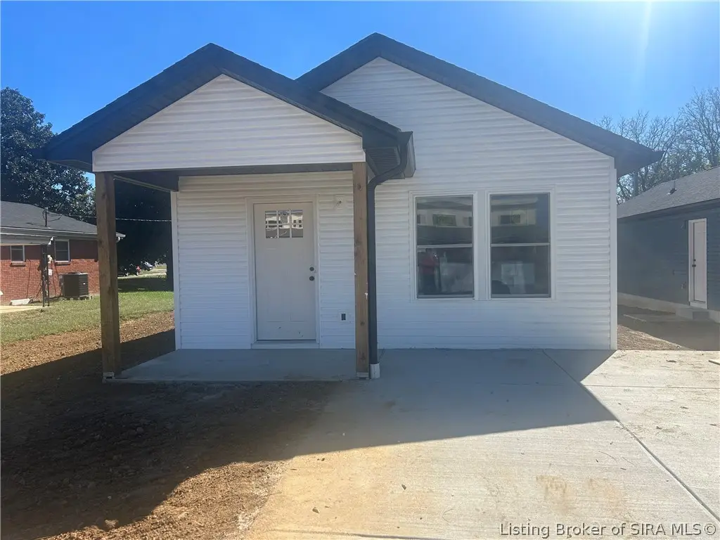 92 Water Street, Charlestown, IN 47111 - #1
