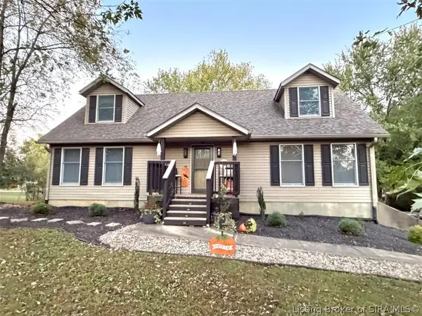 1816 Michigan Road, Madison, IN 47250