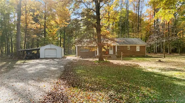 4414 E Harrod Road, Scottsburg, IN 47170
