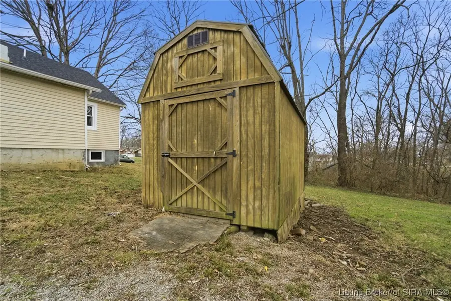 285 Main Street, Charlestown, IN 47111 - Image #2