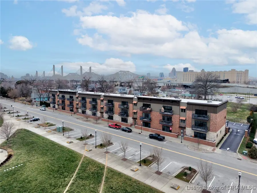 222 Mulberry Street, Jeffersonville, IN 47130 - Image #3