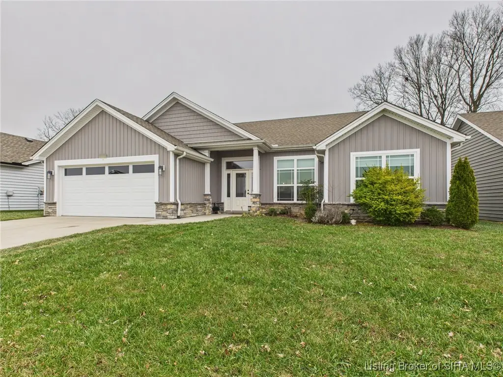 3916 Golden Apple Way, Jeffersonville, IN 47130 - Image #1