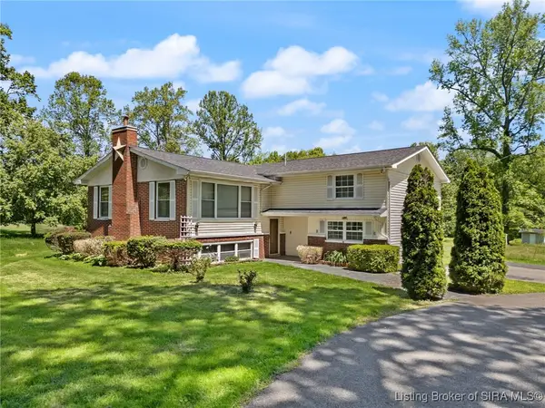 969 S Goshen, Scottsburg, IN 47170