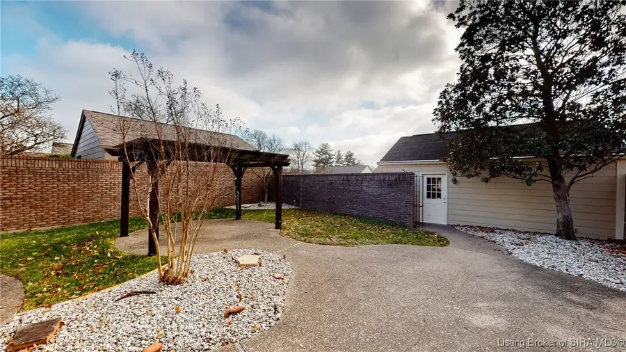 32 Abby Chase, Jeffersonville, IN 47130 - Image #2