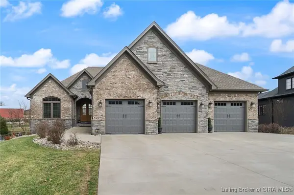 120 Stable Way, Jeffersonville, IN 47130