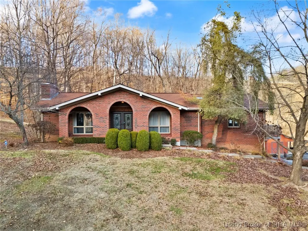 1014 Wildwood Lane, New Albany, IN 47150 - Image #1