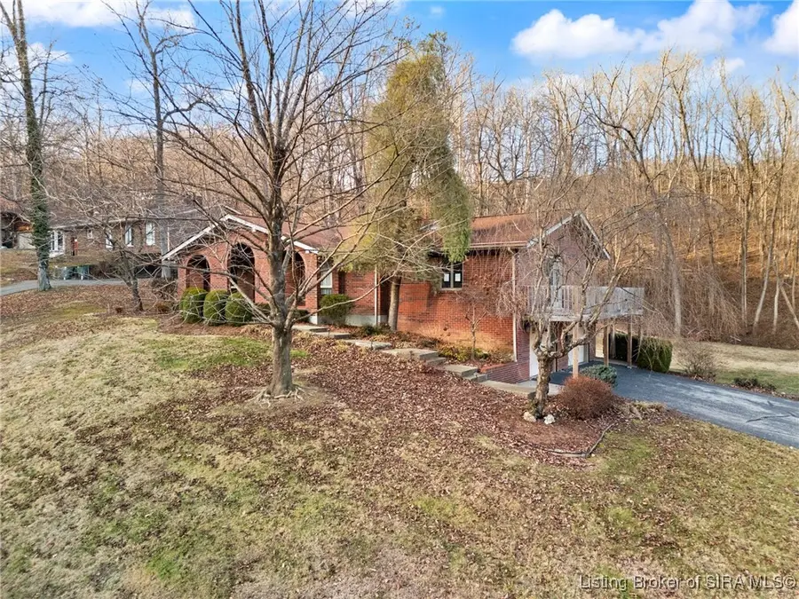 1014 Wildwood Lane, New Albany, IN 47150 - Image #3