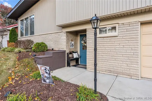 2424 Stover Drive, New Albany, IN 47150