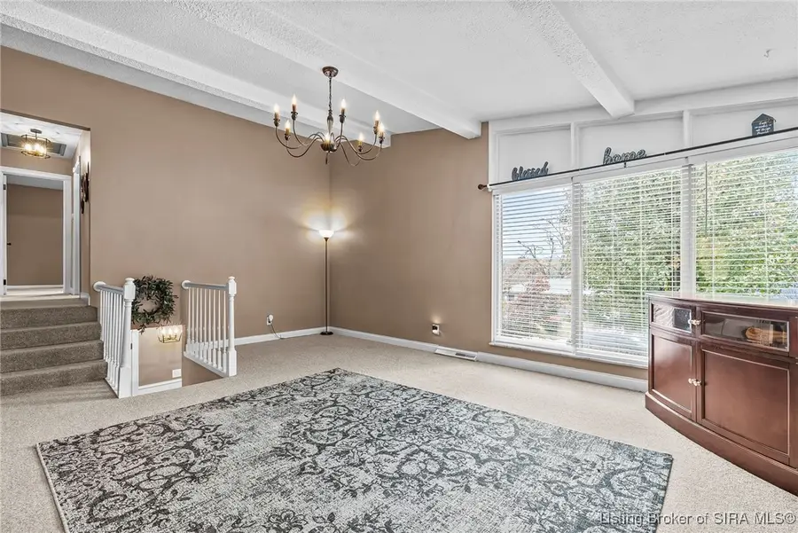 2424 Stover Drive, New Albany, IN 47150 - Image #3