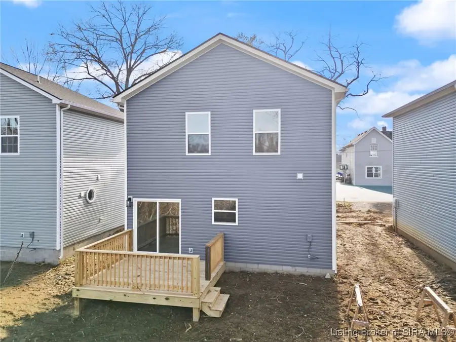 547 W Kenwood Avenue, Clarksville, IN 47129 - Image #2